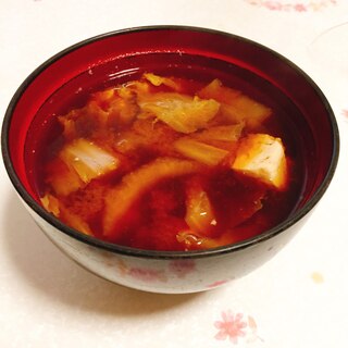 お鍋の残り野菜で味噌汁♬